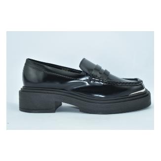 Steve Madden